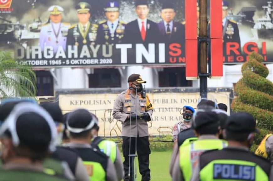 Kapolrestabes Surabaya, Kombes Pol Johnny Eddizon Isir /Ist