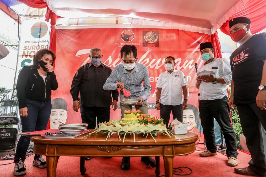 Ketua DPC PDIP saat menghadiri syukuran para relawan/ist