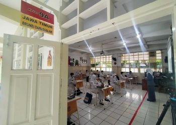 Simulasi sekolah tatap muka di SMPN 1 Surabaya /Bicara Surabaya