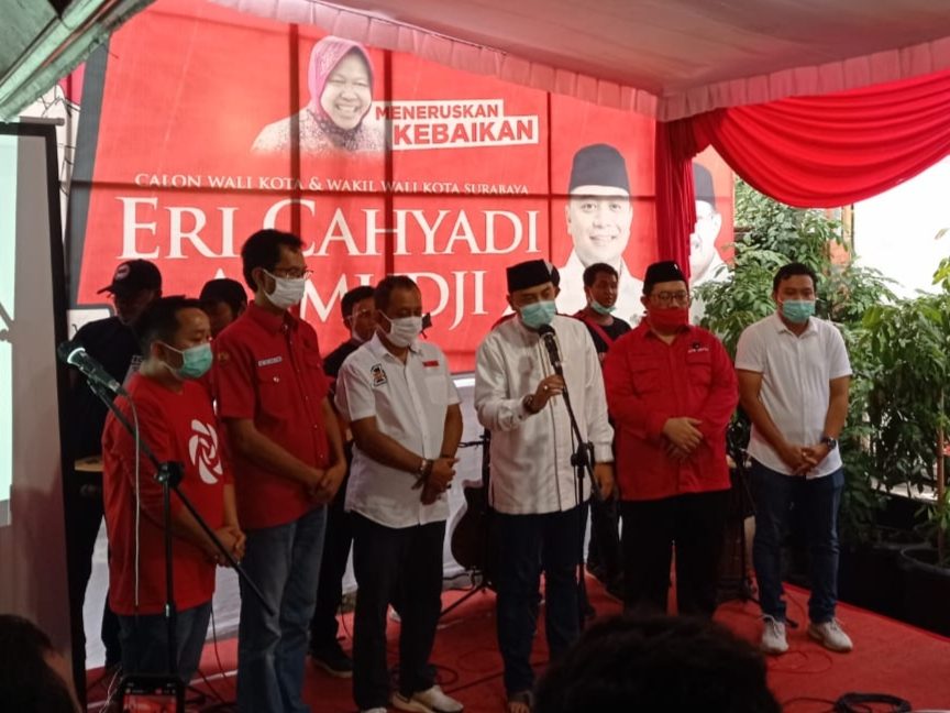 Eri Cahyadi-Armuji saat memberikan keterangan pers di kantor DPC PDIP Jalan Setail, Surabaya, Rabu (9/12/2020) sore /Ist