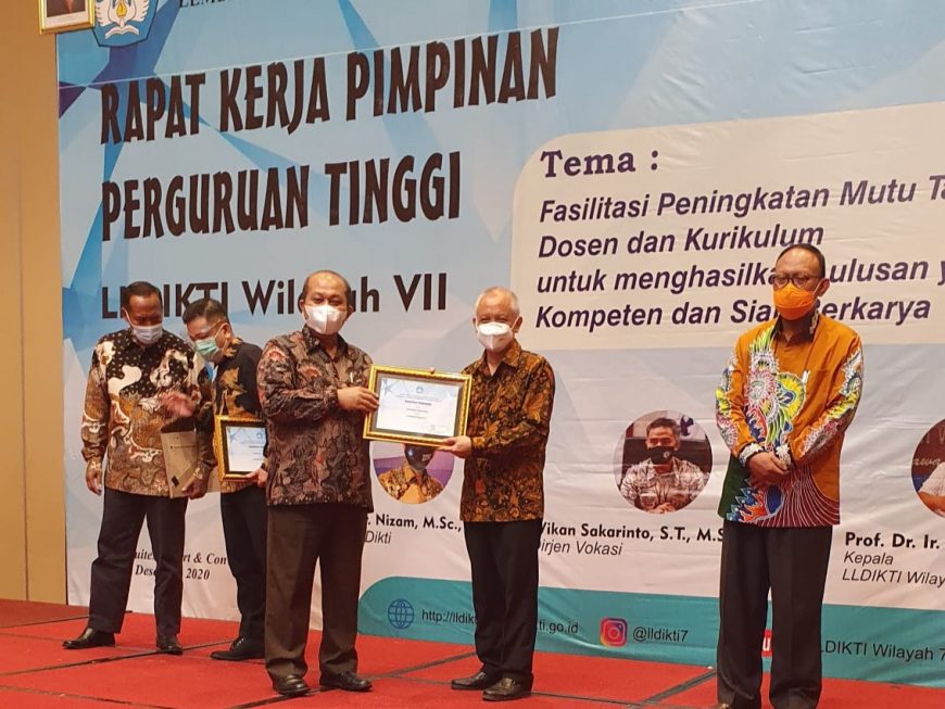 Anugerah Kampus Unggulan 2020 /Ist
