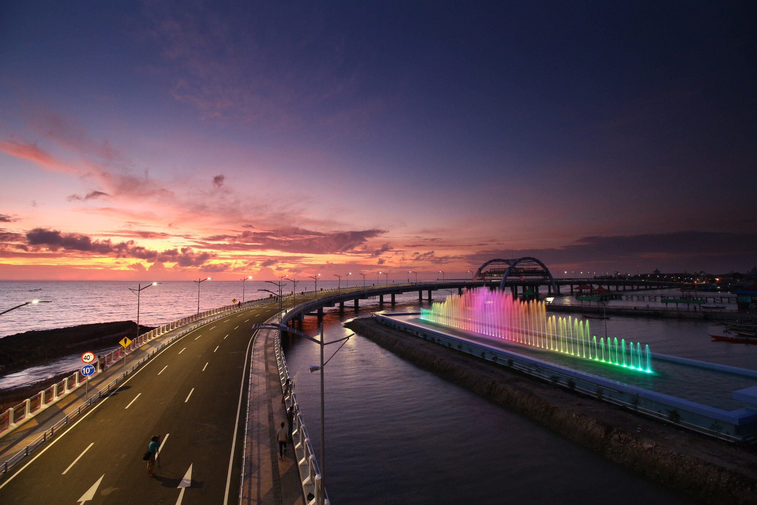 Jembatan Suroboyo di pesisir utara Surabaya/ist