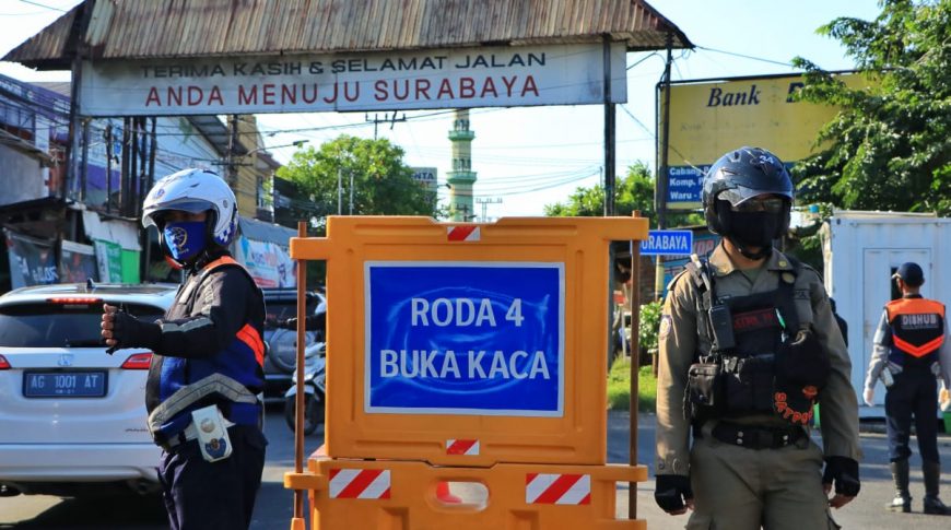 Ilustrasi yustisi protokol kesehatan di pintu masuk perbatasan Kota Surabaya dan Kabupaten Sidoarjo /Ist