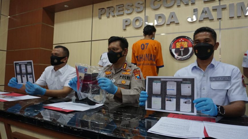 Konferensi pers perdagangan anak di bawah umur di Mapolda Jatim /Ist