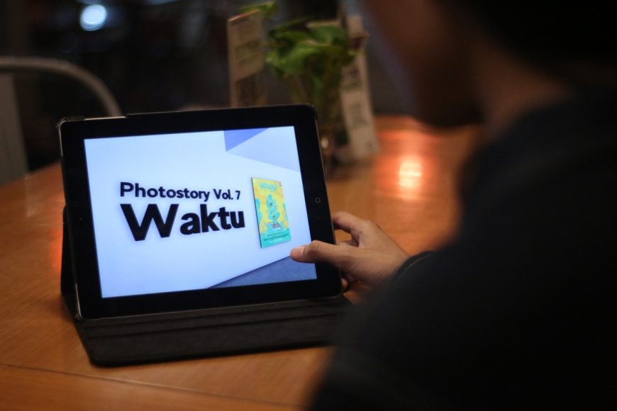 Pameran Photostory berlangsung secara virtual /foto: Humas UK Petra for Bicara Surabaya