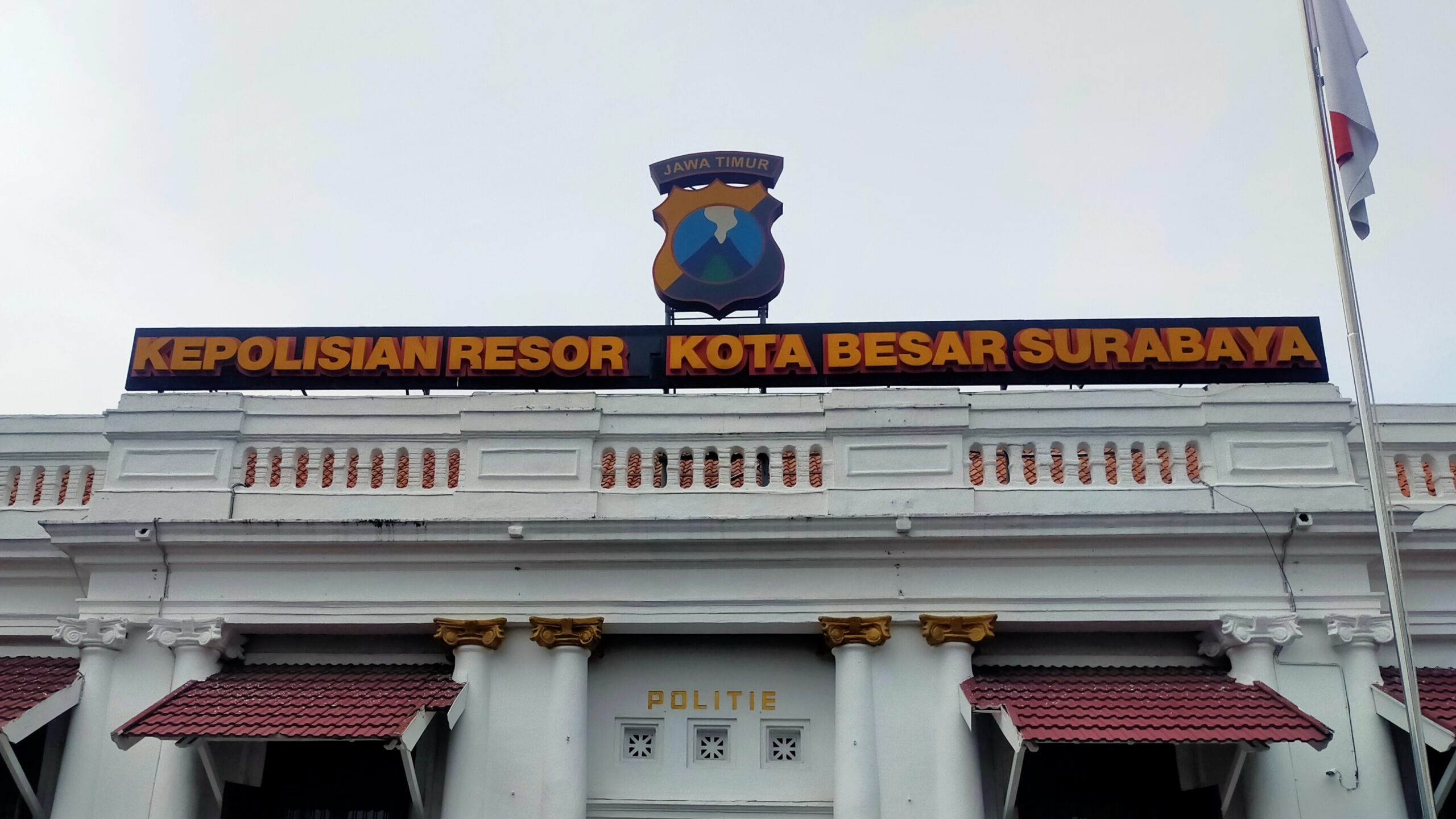 Ilustrasi. Gedung Mapolrestabes Surabaya /dok. Bicara Surabaya