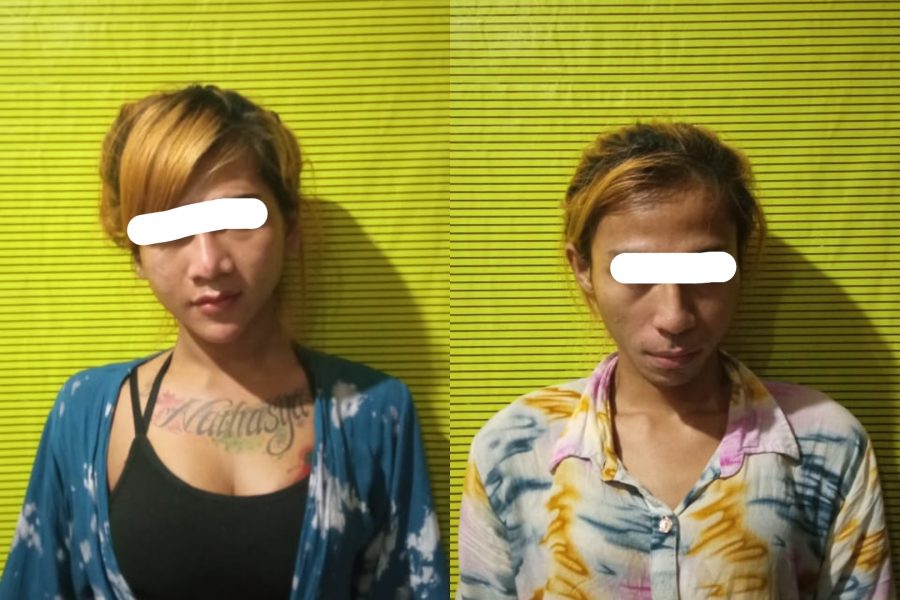 Pelaku saat diamankan di Mapolsek Genteng, Polrestabes Surabaya /Ist