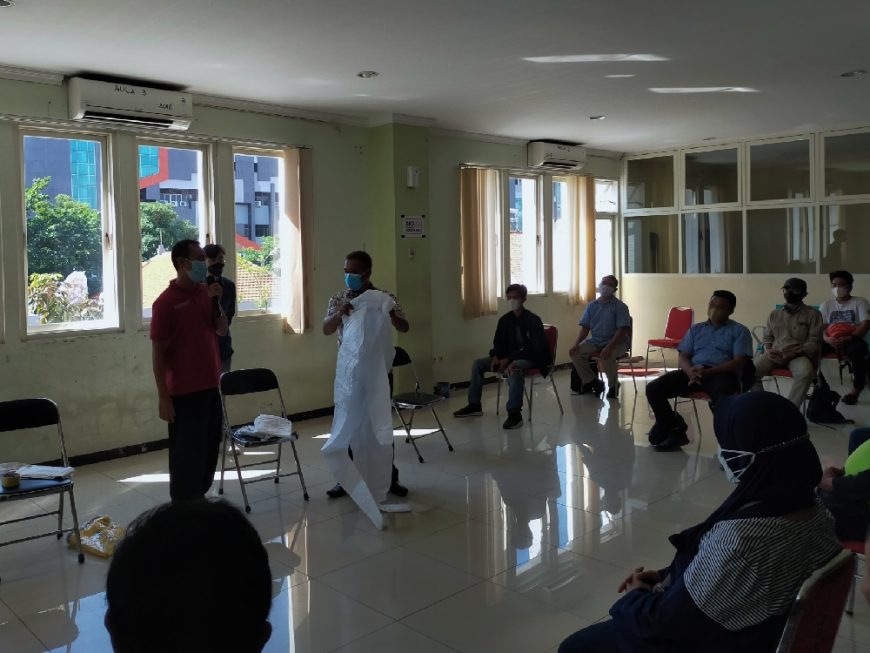 Pembekalan relawan Surabaya Memanggil /Foto: Bicarasurabaya.com