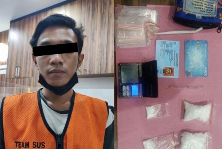 Pelaku beserta barang bukti yang diamankan pihak kepolisian /Ist