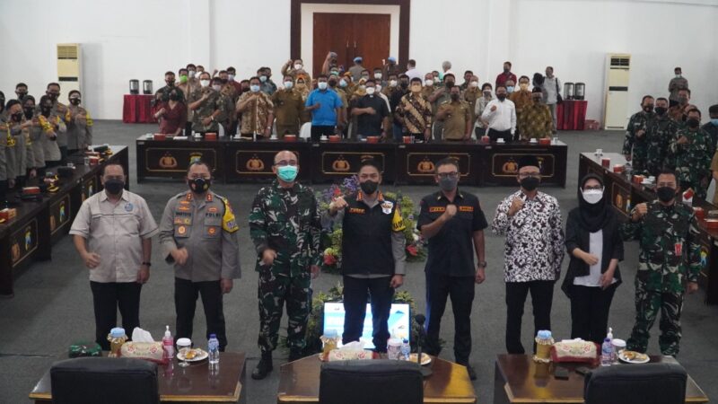 Foto bersama usai Forum Discussion Grup (FGD) di Malolrestabes Surabaya /Ist