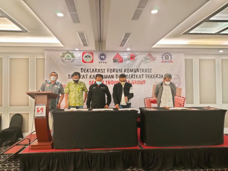 Deklarasi Forum Komunikasi Serikat Karyawan dan Serikat Pekerja Semen Indonesia Grup (FKSKSPSIG) di Kota Surabaya, Sabtu (11/12/2021) /Ist