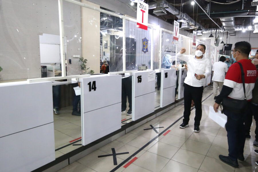 Wali Kota Surabaya Eri Cahyadi saat meninjau Mall Pelayanan Publik Siola /Foto: Diskominfo Surabaya