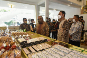 Wali Kota Eri Cahyadi saat di SKG/istimewa