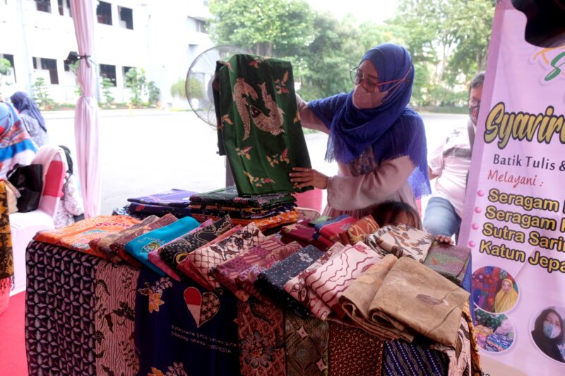 Produk UMKM yang dipamerkan saat penandatanganan Nota Kesepakatan Bersama (NKB)/istimewa
