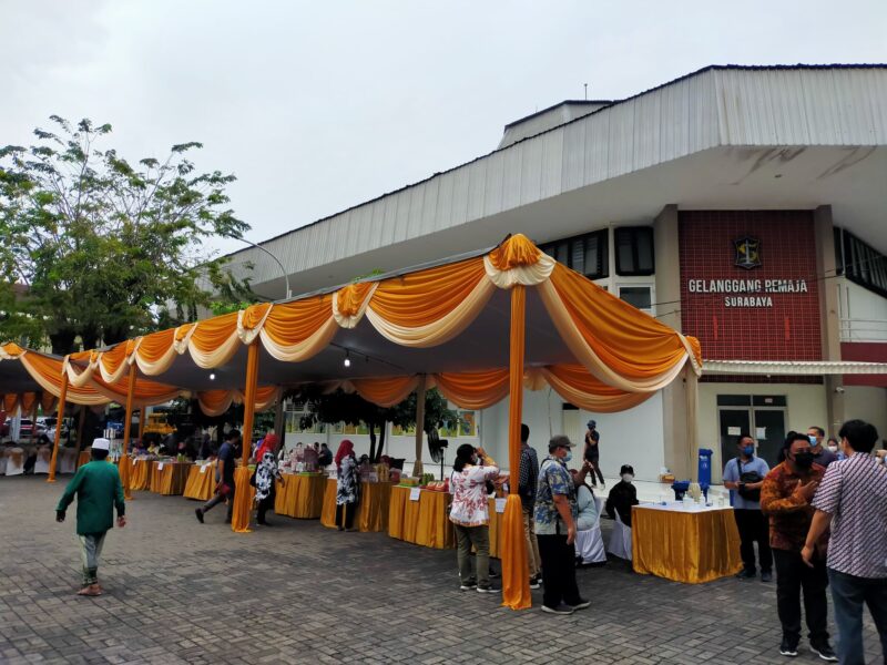 Pasar Gotong Royong Ramadan di Gelanggang Remaja, Tambaksari Surabaya /Foto: Bicara Surabaya