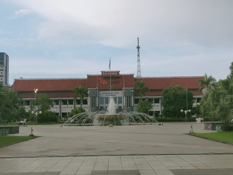 Taman Surya Balai Kota Surabaya /Bicara Surabaya