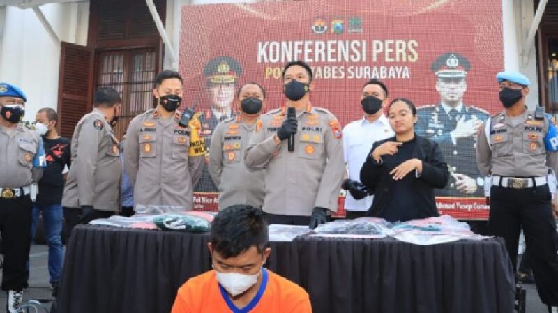 Konferensi pers ungkap kasus pembunuhan di Surabaya /Ist