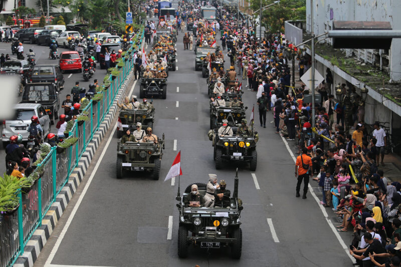 Arak-arakan mobil Jeep salah satu peserta Parade Surabaya Juang/Dok. Diskominfoh satu