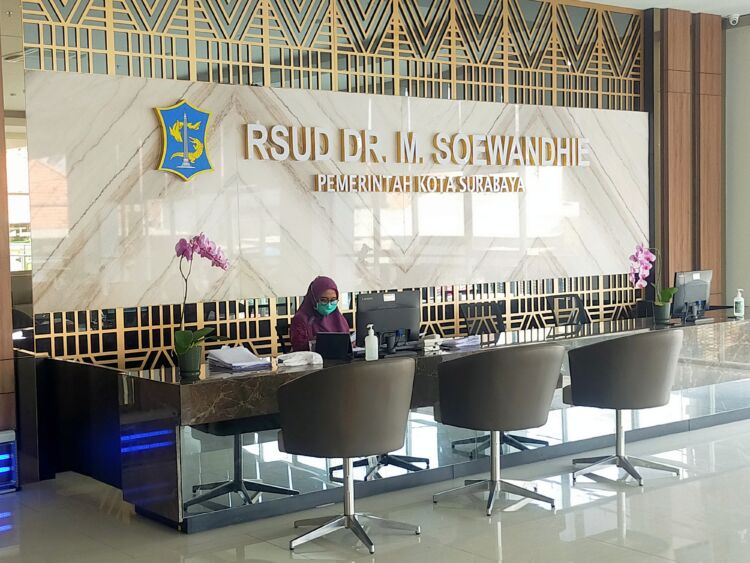 Pelayanan di RSUD Dr M Soewandhie Surabaya (dok. Bicara Surabaya)