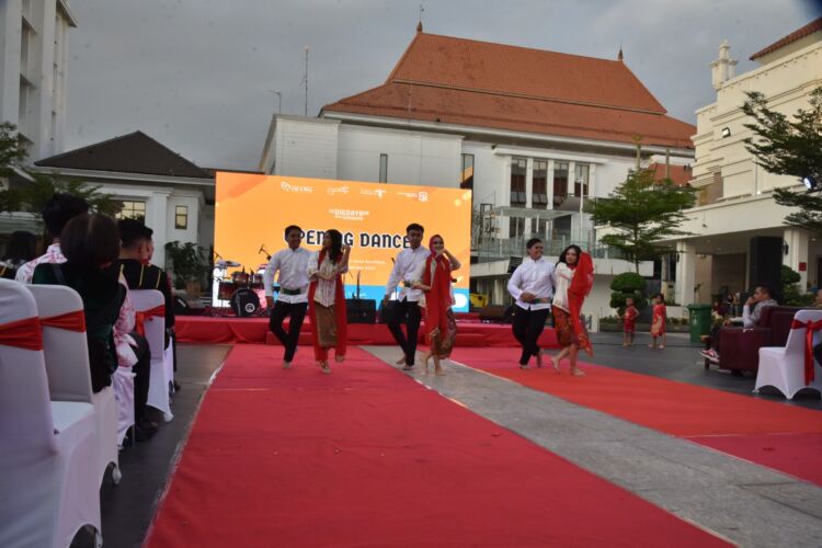 Grand Opening Pemilihan Duta Wisata Cak dan Ning Surabaya 2023 /Istimewa