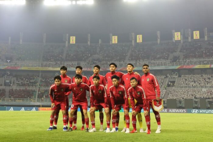 Para pemain Timnas Indonesia saat akan bertanding di Stadion GBT Surabaya/Dok. Diskominfo Surabaya