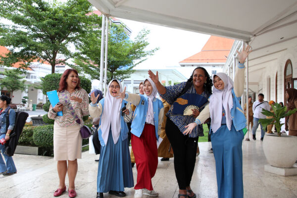 Anak-anak Surabaya yang berpartisipasi di Forum CFCI Dunia/Dok.Diskominfo Surabaya
