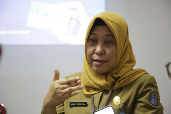Kepala Dinkes Kota Surabaya, Nanik Sukristina (Istimewa)