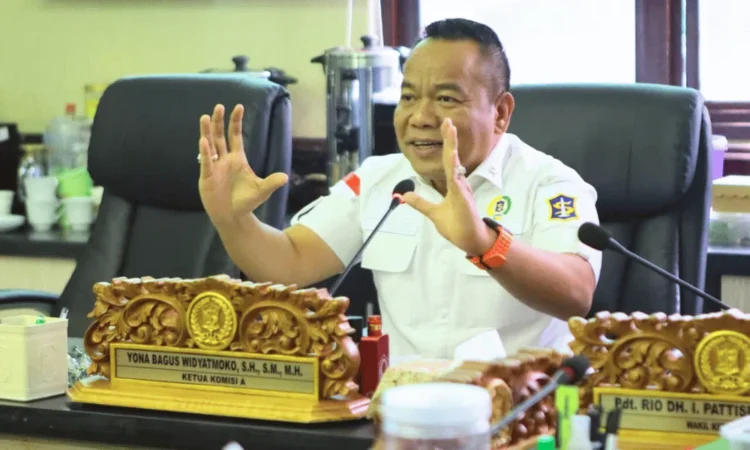 Ketua Komisi A DPRD Surabaya,  Yona Bagus Widyatmoko (Foto: Ist/BS)