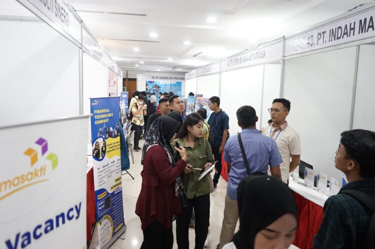 Pemkot dorong kesetaraan dengan menggelar job fair khusus disabilitas. (Foto: Dok Humas/BS)