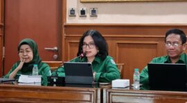 Direktur Utama RSU dr Soetomo Prof Dr dr Cita Rosita Sigit Prokoeswa, (foto: Istimewa)