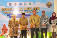 Gubernur Khofifah deklarasikan Jawa Timur Bersih Narkoba (Bersinar) dengan melibatkan 8.494 desa sebagai garda terdepan. (Foto: Istimewa)