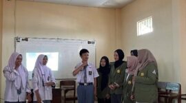 Penyuluhan moderasi beragama yang dilakukan oleh mahasiswa UPN Veteran Jawa Timur/dok.bicarasurabaya.com