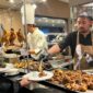 Chef Syahril saat memasak di Hotel Santika/dok.istimewa