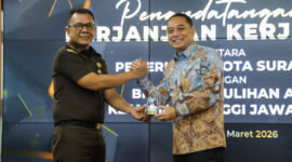 Penandatanganan Kerjasama terkait Pemulihan Aset dengan Kejati. (Foto : dok Diskominfo Surabaya)