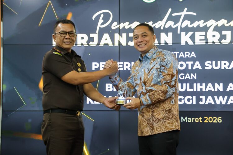 Penandatanganan Perjanjian Kerja Sama (PKS) antara Pemkot Surabaya dan Bidang Pemulihan Aset Kejaksaan Tinggi Jawa Timur (Kejati Jatim)/dok.Diskominfo Surabaya