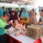 Kota Surabaya tetap gelar Pasar Murah usai Lebaran untuk menekan harga dipasaran. (Foto: dok Diskominfo Surabaya)
