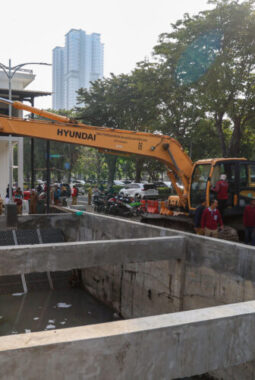 Proyek Rumah Pompa Surabaya Capai 90%, Ditargetkan Rampung November