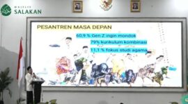 Pengasuh Ponpes Annuqayah Daerah Lubangsa saat menyampaikan pengarahannya dalam Majelis Salakan/dok.bicarasurabaya.com