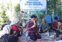 Sejumlah dosen Ilmu Komunikasi UPN Veteran Jawa Timur saat memberikan pelatihan/dok.bicarasurabaya.com