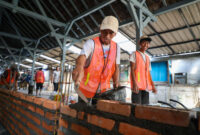 Proses revitalisasi pasar tembok dukuh Surabaya/dok.bicarasurabaya.com