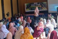 Dosen Ilmu Komunikasi UPN Veteran Jawa Timur saat menyampaikan materinya/dok.bicarasurabaya.com