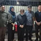 Satgas Siri Kejaksaan Agung bersama Tim Tangkap Buron (Tabur) Kejaksaan Tinggi Jawa Timur dan Kejaksaan Negeri Surabaya berhasil menangkap buron 14 tahun kasus penggelapan di kawasan Perumahan Elit Kertajaya, Surabaya. (Foto: Istimewa)