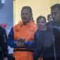 Wali Kota Madun non aktif Maidi bersama dua tersangka laiinya kasus dugaan korupsi  menjalani sidang perdana di Pengadilan Tipikor Surabaya hari ini. (Foto: dok/bicarasurabaya)