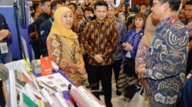 Khofifah Dorong SDM Konstruksi Adaptif Teknologi. (Foto: Humas Pemprov Jatim)