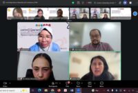 Para narasumber dari tiga negara beserta moderator saat sesi tanya jawab/dok.bicarasurabaya.com