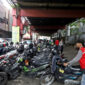 Kondisi kantung parkir di Jalan Tanjung Anom di sekitar kawasan Tunjungan. (Foto: dok bicarasurabaya.com) 