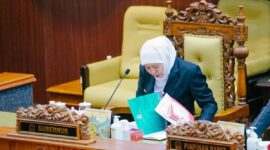 Khofifah Usulkan Dana Cadangan Pilgub Jatim Rp 600 Miliar. (Foto: Adpem Prov Jatim)