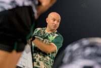 Tavares pastikan tim Persebaya siap dan solid hadapi Arema jelang BRI Super League hadapi Bhayangkara Lampung Presisi. (Foto: persebaya.id)