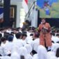 Risma motivasi 7 ribu lebih mahasiswa baru ITS hadapi tantangan global dengan mental pejuang. (Foto: Humas ITS)