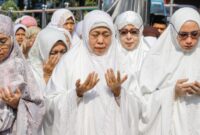 Gubernur Khofifah ajak Imam Masjid se-Jatim melaksanakan salat Istisqa karena musim kemarau diprediksi panjang hingga tahun 2027. (Foto: Humas Pemprov jatim)